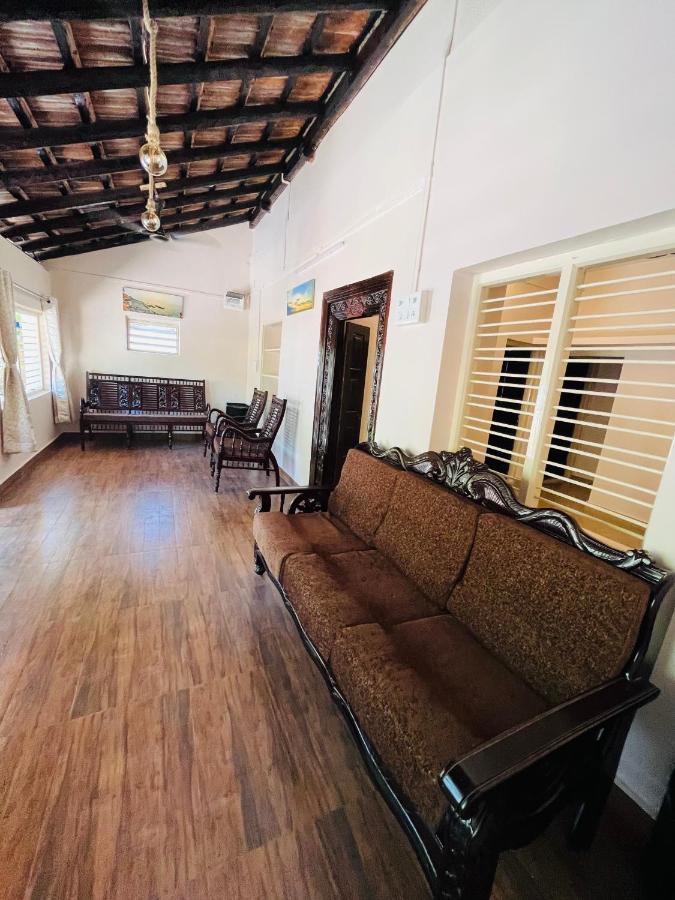 Gokarna Junction - A Vintage Homestay エクステリア 写真